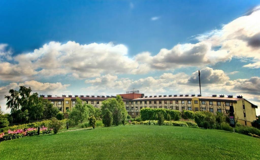Hotel 500 Tarnowo Podgórne Zewnętrze zdjęcie